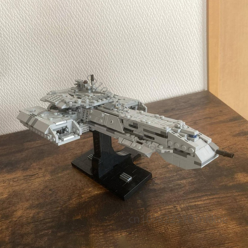 NEW BC-304 Daedalus Class Batt - Model Kit Robocop 评论和价格
