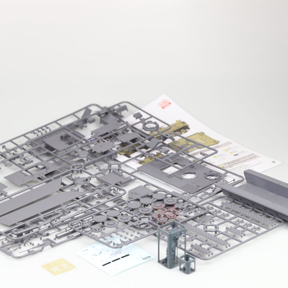 FOREART Model R5901 1/35 IDF M - Model Kit History 评论和价格