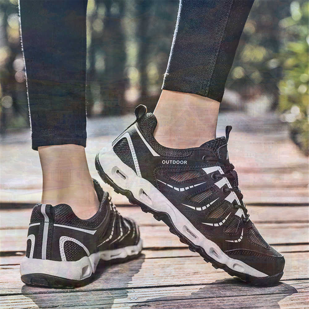 Sumer Round Tip Silver Sneaker - Model Kit Levels 评论和价格