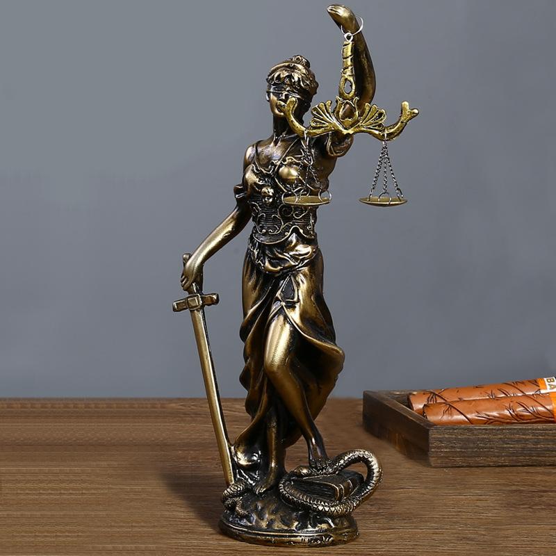 Antique Brass Lady Justice Sta - Model Kit Judge 评论和价格