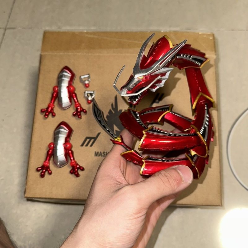 In Stock Dragreder Kamen Rider - Model Kit Kamen Rider 评论和价格