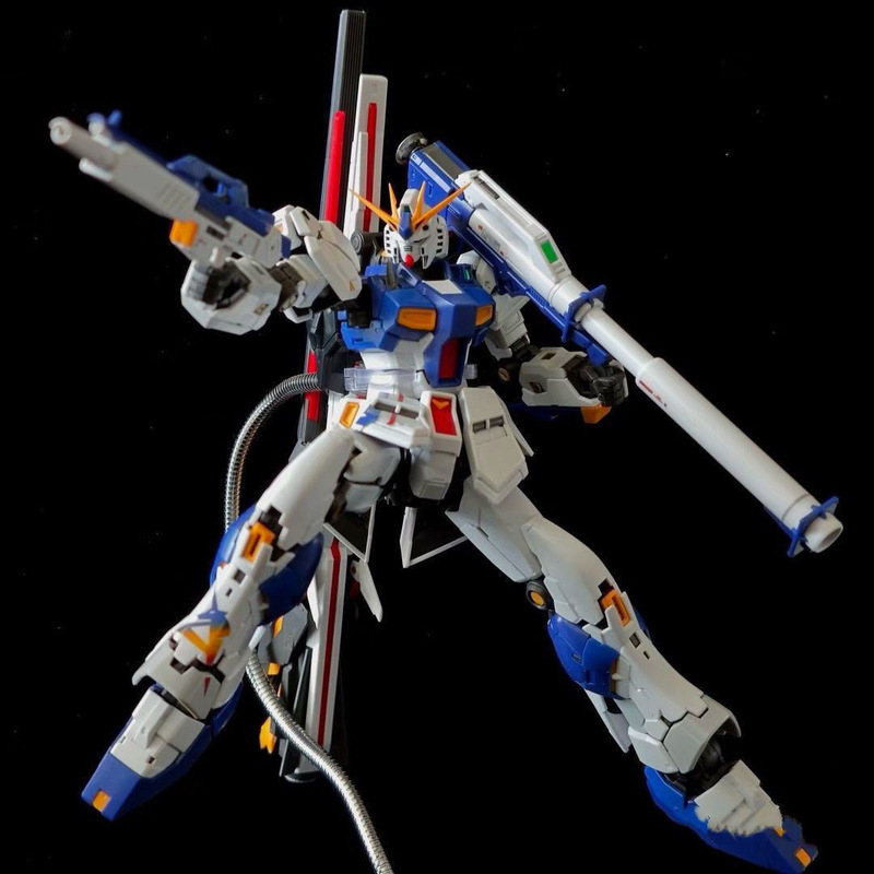 RG 1/144  RX-93ff V FIGHTER RG - Model Kit Pg 评论和价格