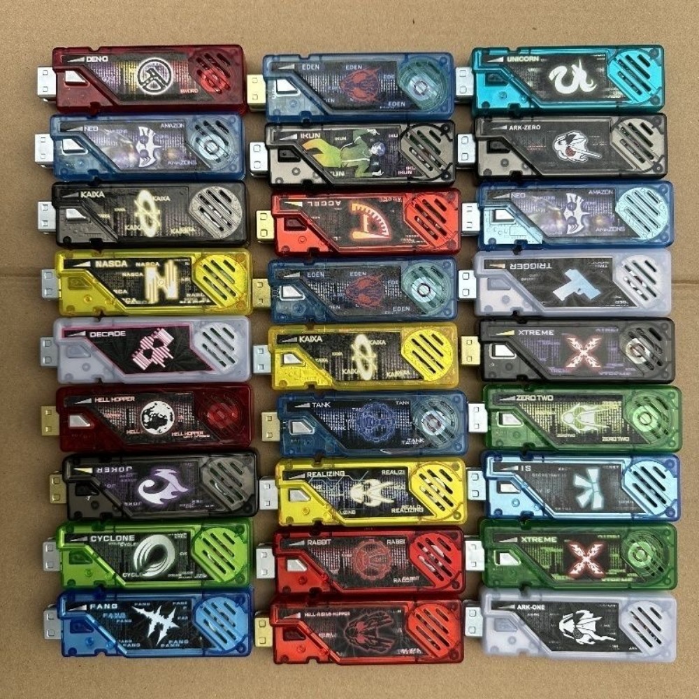 Bandai Kamen Rider W Belt Doub - Model Kit Kamen Rider 评论和价格